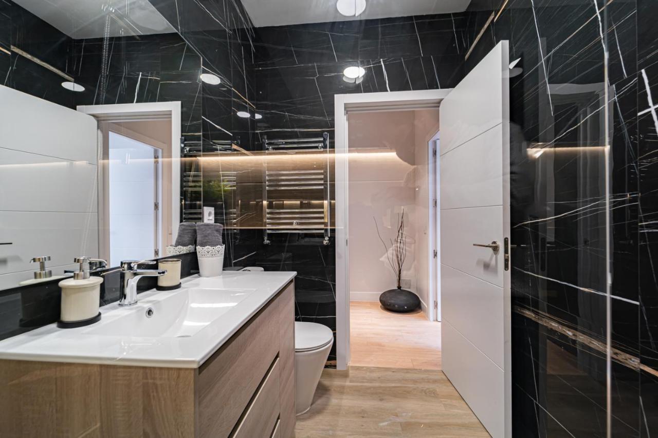 Edsam Madrid Apartments Black Экстерьер фото