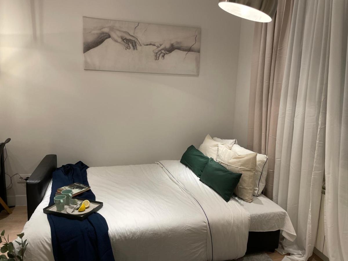 Edsam Madrid Apartments Black Экстерьер фото