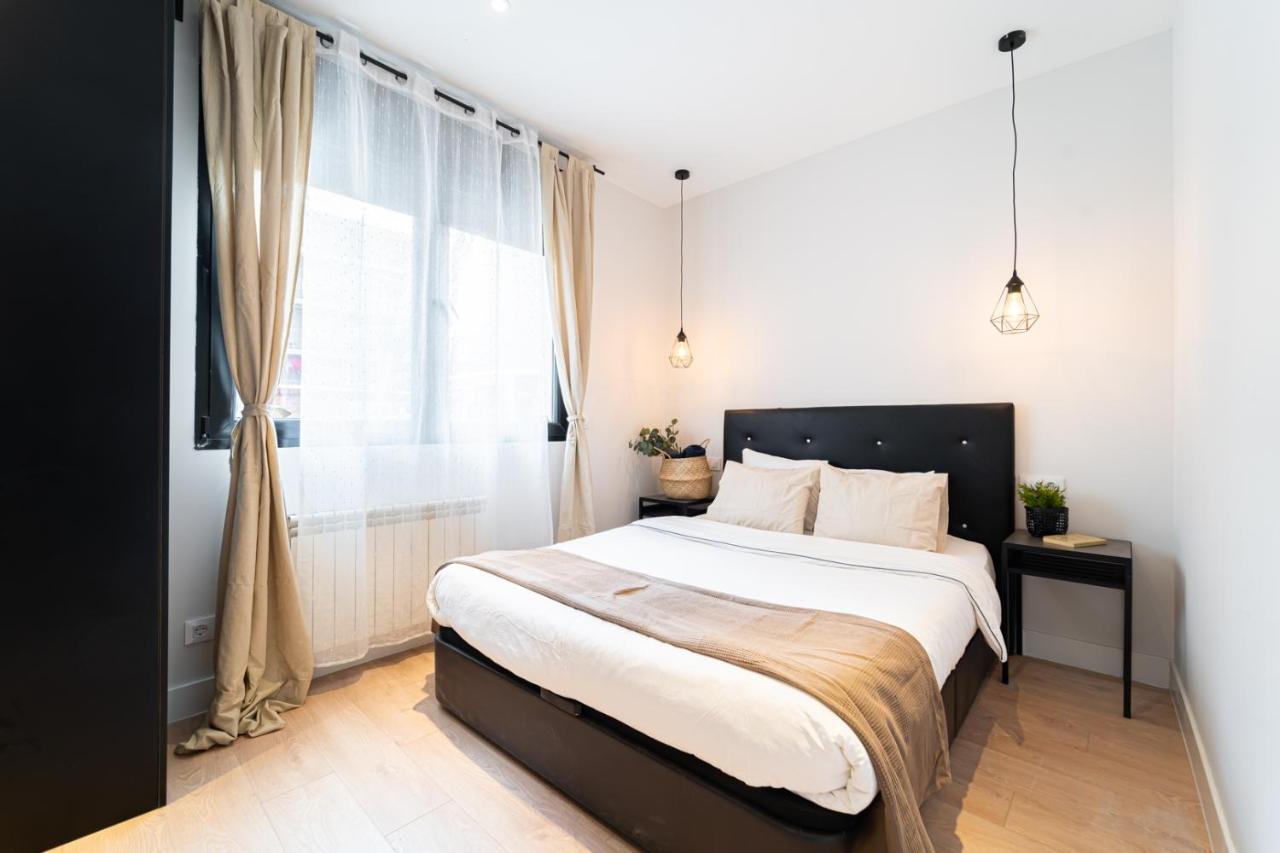 Edsam Madrid Apartments Black Экстерьер фото